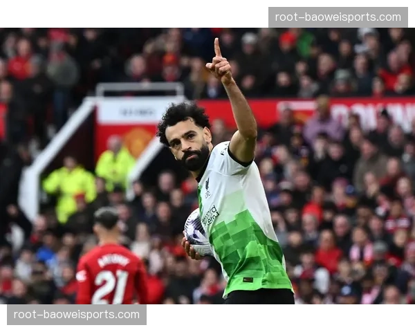 萨拉赫对阵曼联效率显著下滑 与队友默契成关键影响因素